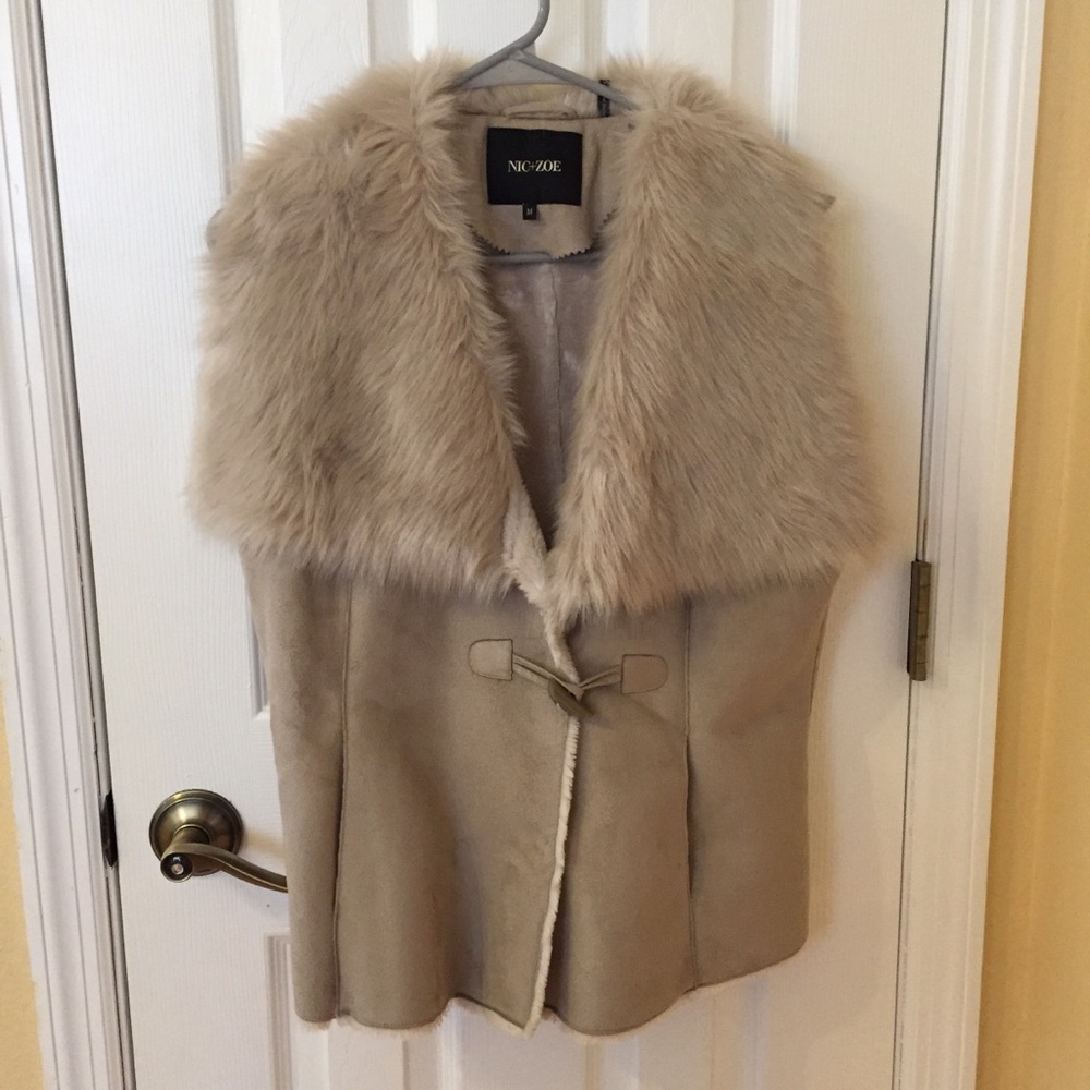 Faux Fur Vest✨
